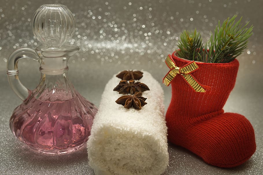 wellness, decoration, candle, festival, christmas, towel, rolled, oil, massage oil, nicholas boots