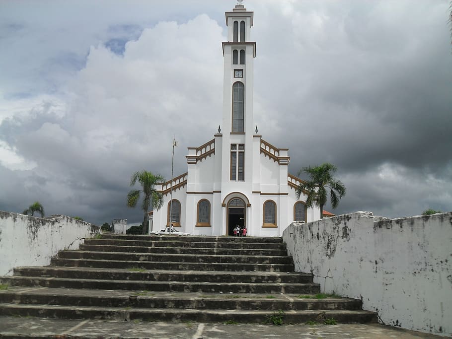 church, paraná, staircase, architecture, built structure, cloud - sky, building exterior, sky, place of worship, religion