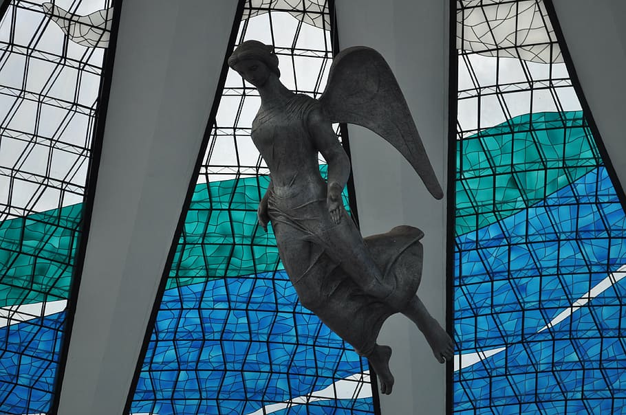angel, sculpture, stained glass, cathedral brazil, metropolitan cathedral, alfredo ceschiatti, brasilia, architecture, built structure, glass - material