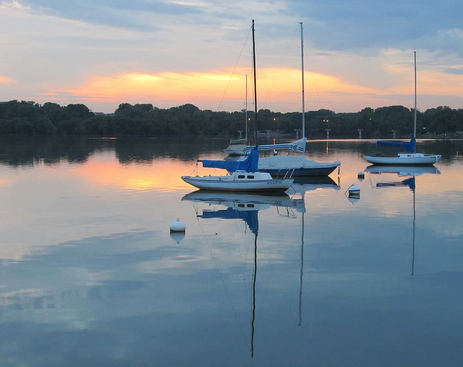 Lake, Sunset, Sail Boats, Serene, serenity, dusk, landscape, color, reflection, sundown