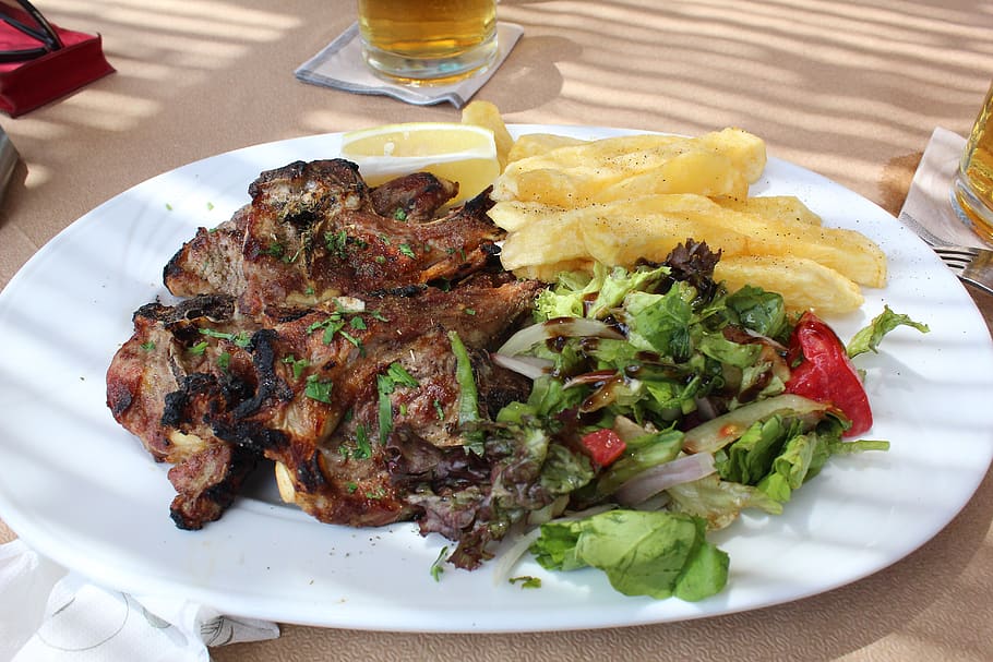 grill, lamb, nutrition, lunch, restaurant, meat, french fries, vegetables, plate, food and drink