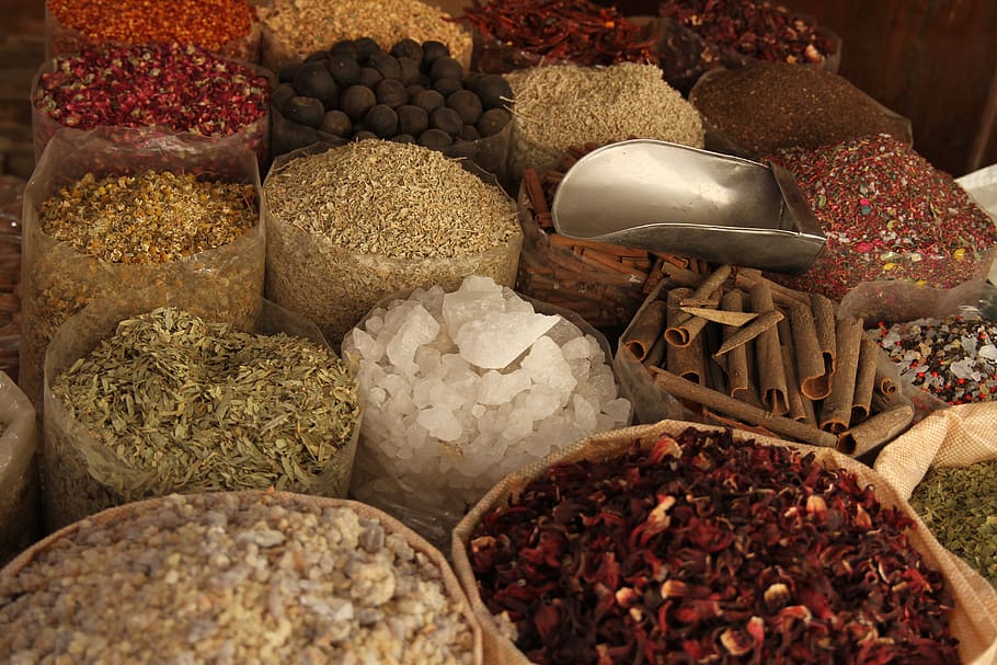 especiarias, seco, mercado, orégano, spisskum, manjericão, sal, pimenta, tomilho, coentro