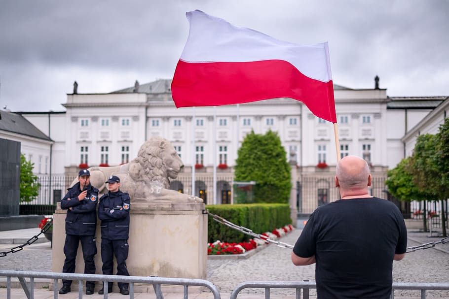 Polandia, politik, Presiden, bendera, istana, kesepian, protes, pengunjuk rasa, bangsa, Nasional