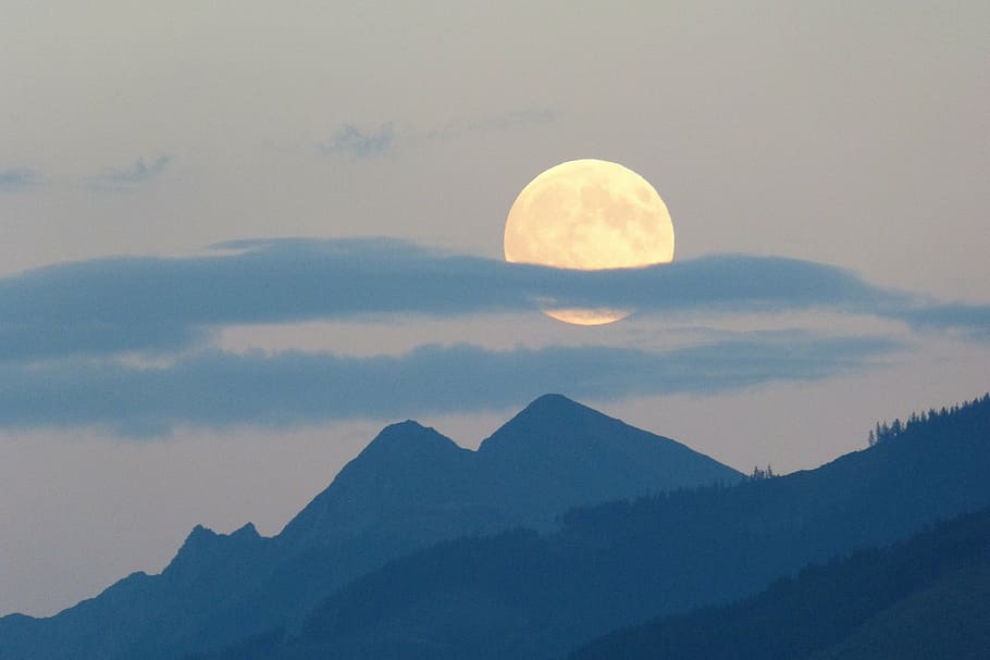 mountain range, moon, full moon, super moon, cloud plume, twilight, color nuances, mountains, sky, night