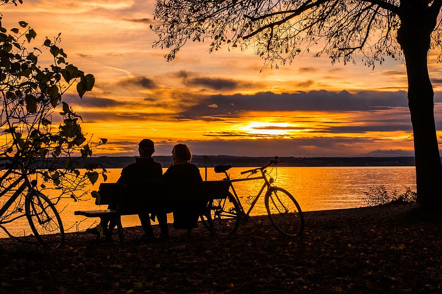 Silueta, pareja, sentado, banco, cuerpo, agua, dorado, hora, puesta de sol, Lake Constance