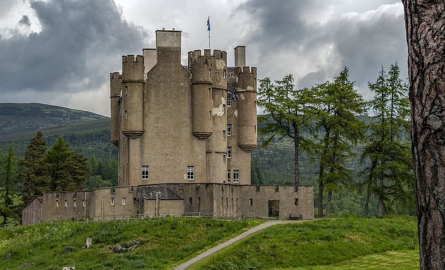 Castillo de Braemar, Escocia, castillo, arquitectura, edificio, paisaje, turismo, albañilería, torre, fortaleza
