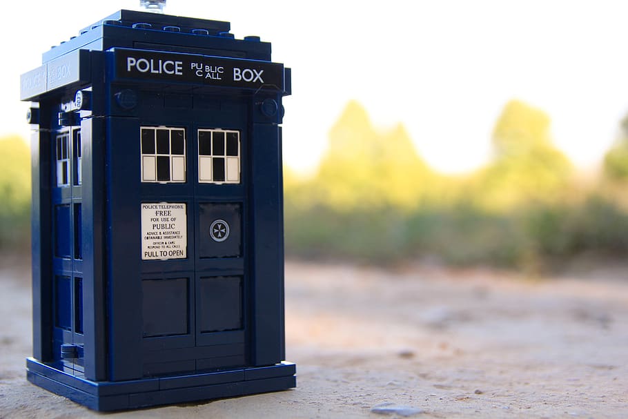 the tardis, doctor who, london, bbc, science fiction, police, spaceship, space, fantasia, emergency