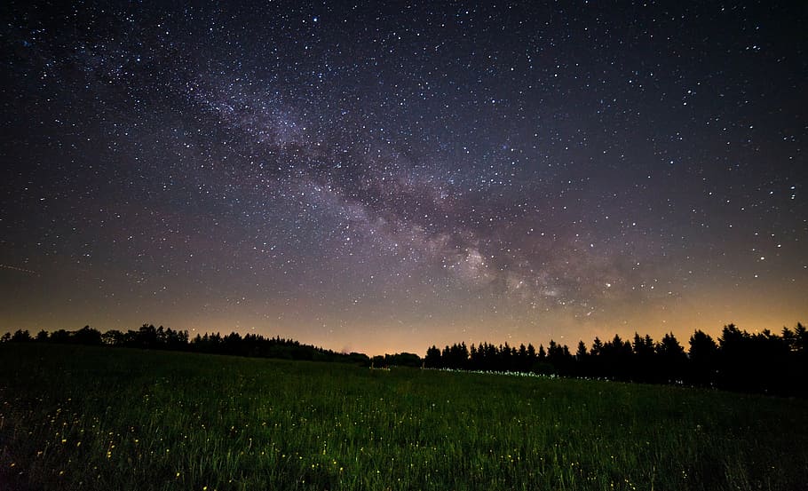 bidang rumput hijau, bima sakti, malam, bintang, langit, langit malam, langit berbintang, ruang, paparan panjang, lanskap