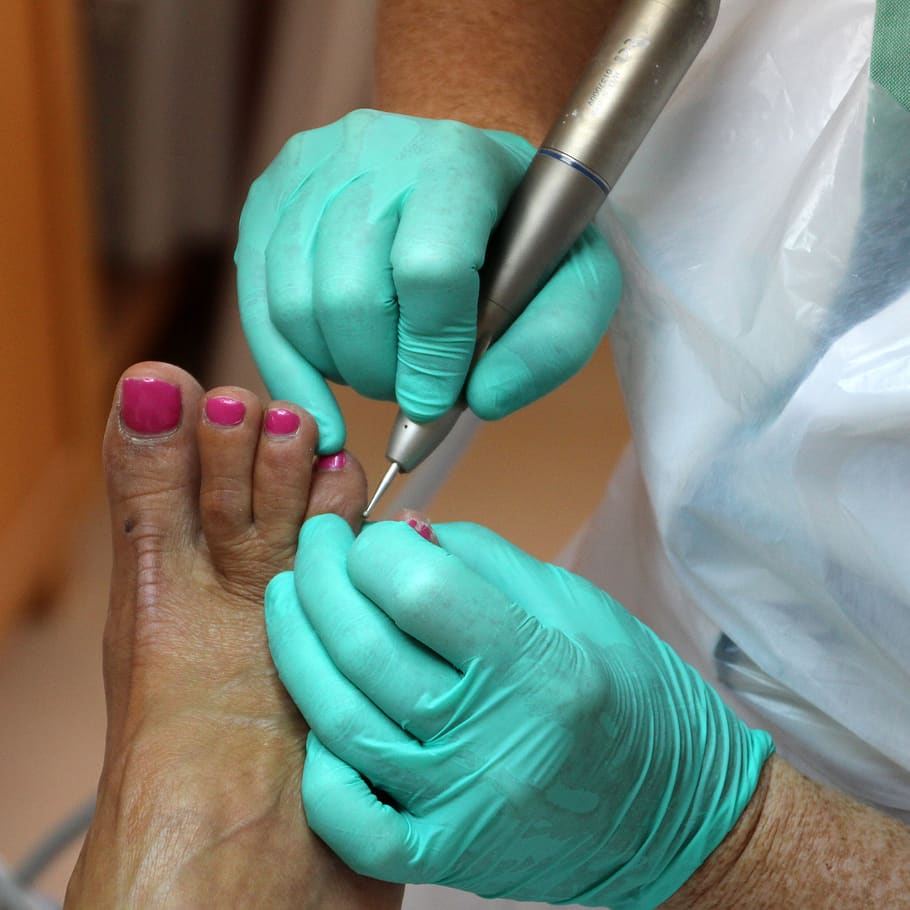 pedicure, foot care, foot, toes, eksteroog, human hand, hand, human body part, occupation, adult