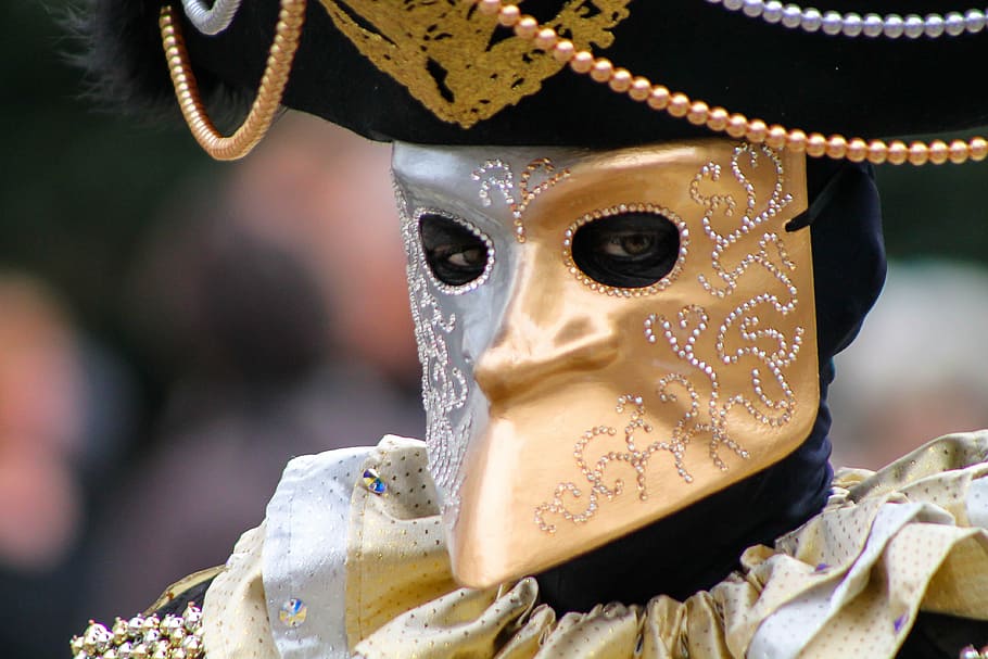 persona, vistiendo, oro, negro, máscara, Venecia, carnaval, hombres, Italia, disfraz