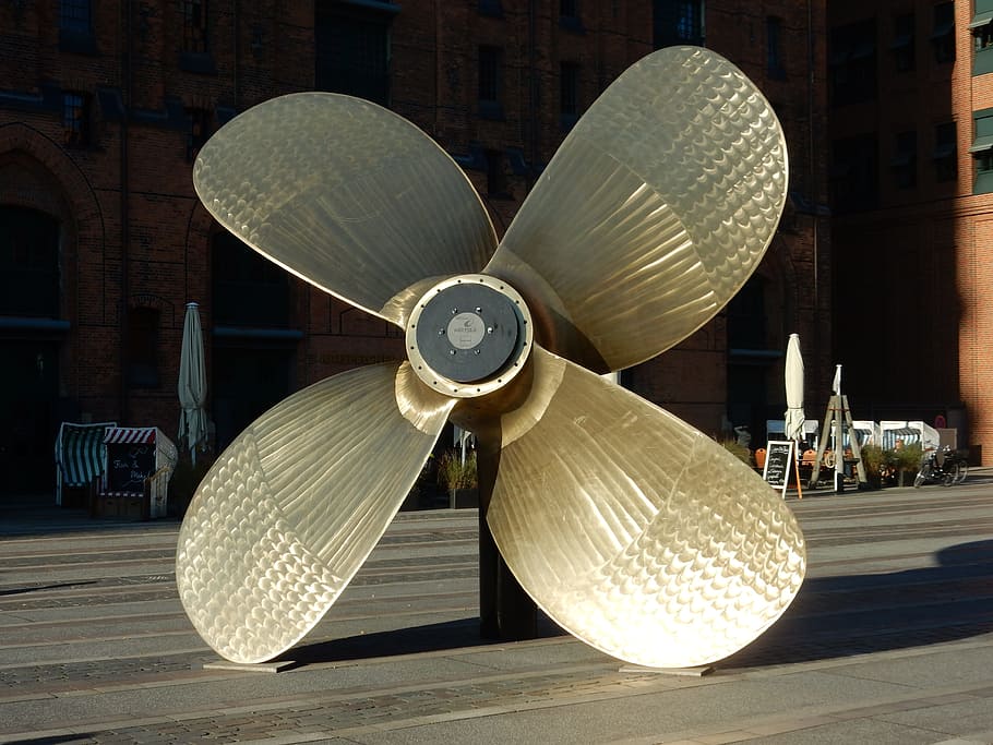 propeller, large, shiny, hamburg, speicherstadt, museum, elbe arcades, maritime, close-up, fan