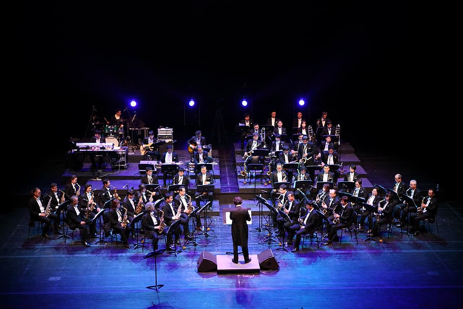 musicians, playing, stage, spotlight, ensemble, music, played, saxophone, big band, separated by commas orchestra