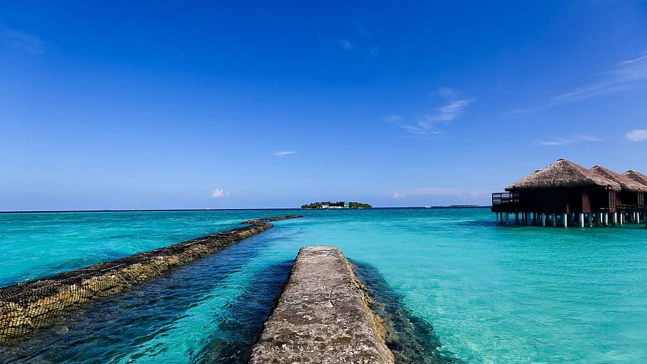 Maldivas, mar, cielo azul, playa, vacaciones, bungalow, clima tropical, verano, complejo turístico, azul