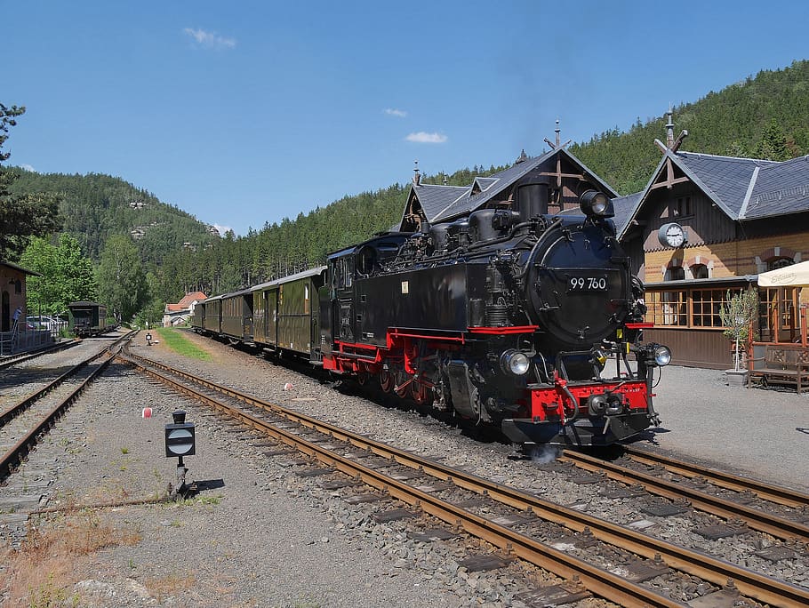 oybin, zittau, narrow gauge railway, zoje, lausitz, steam locomotive, railway station, small ground, romance, nostalgic