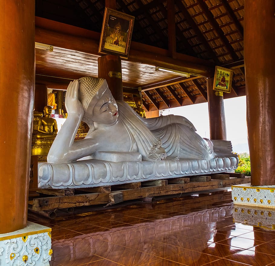 仏陀, 横になっている, 寺院, 複合体, 寺院の複合体, 北タイ, 屋内, 旅行の目的地, 像, 建築