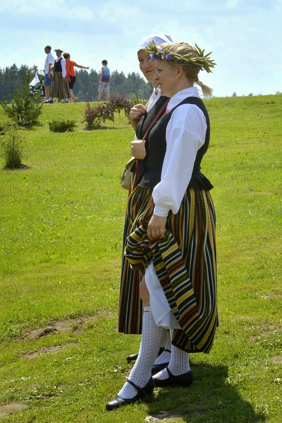Niñas, Folk, Disfraces, Mujeres, Étnicas, trajes folclóricos, verano, tradiciones, Letonia, Europa