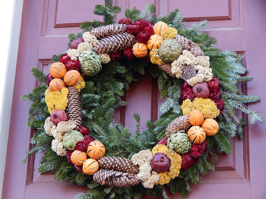 pine cone, fruits door wreath, wreath, holiday decorations, williamsburg, nature, decoration, greens, holiday, home