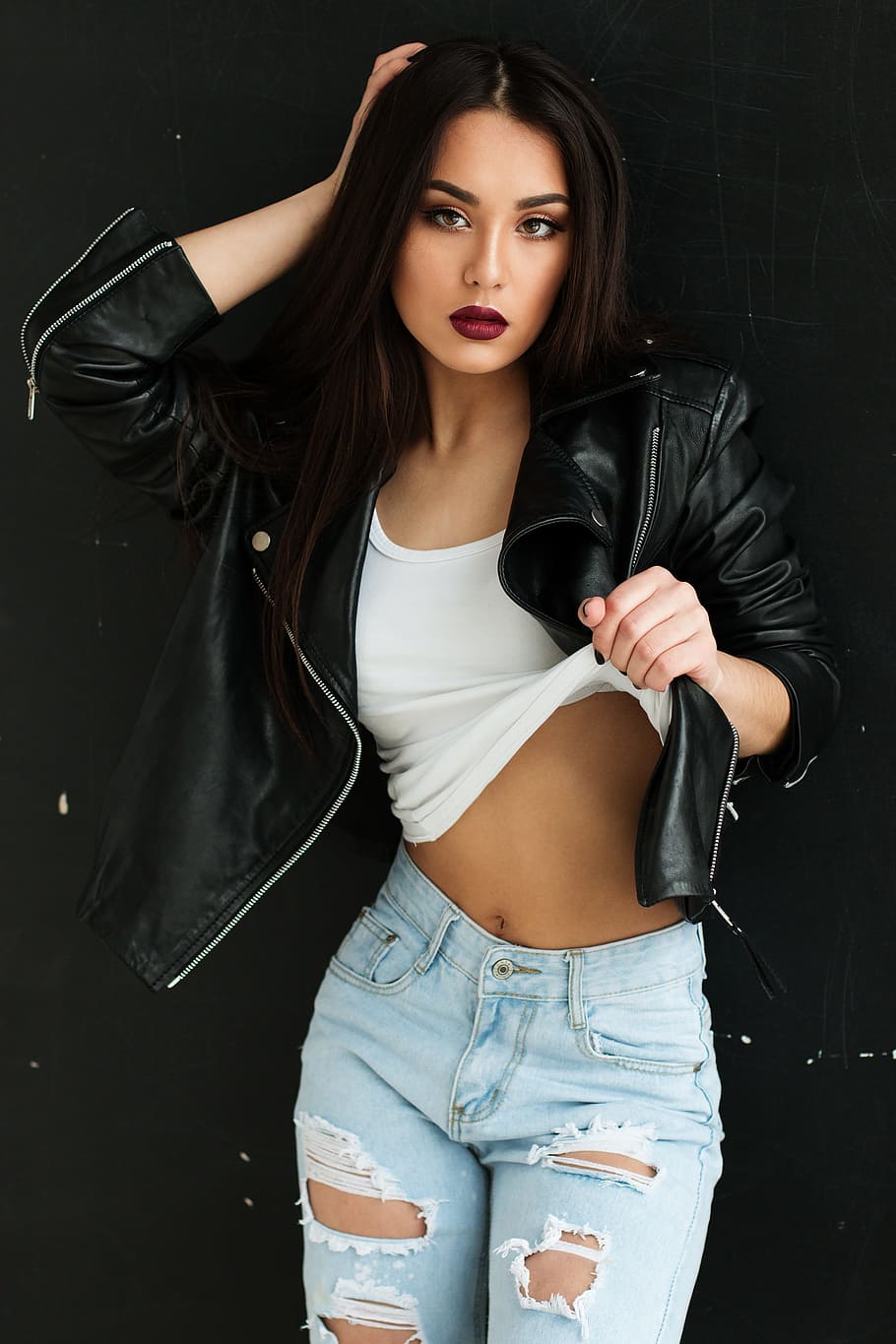 woman, black, leather jacket, girl, fashion, makeup, beauty, model, ripped jeans, leather krtka