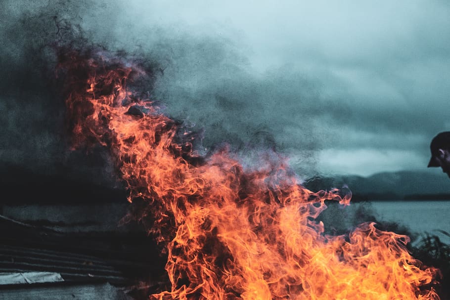 Burn land. Пламя. Пламя огня. Огонь для фотошопа. Пламя горит в высоком.