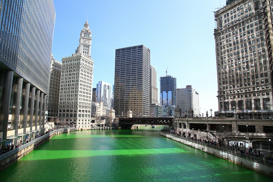 gray, curtain building, day time, chicago, chicago river, st patrick's day, downtown, city, water, travel