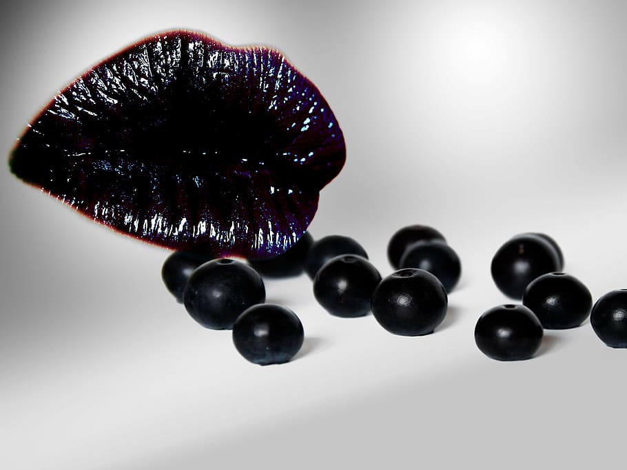 black, lips, berries, fruit, blueberry, food, delicious, benefit from, fruits, kiss