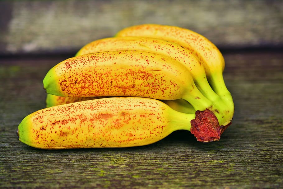 yellow, banana, green, wood, baby bananas, mini bananas, bananas, fruit, healthy, vitamins