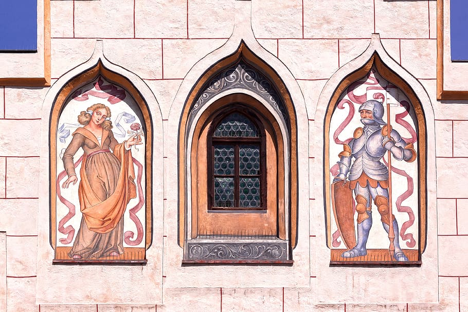 facade, gothic, knight, knight miss, frescos, wasserburg, city, architecture, building, house