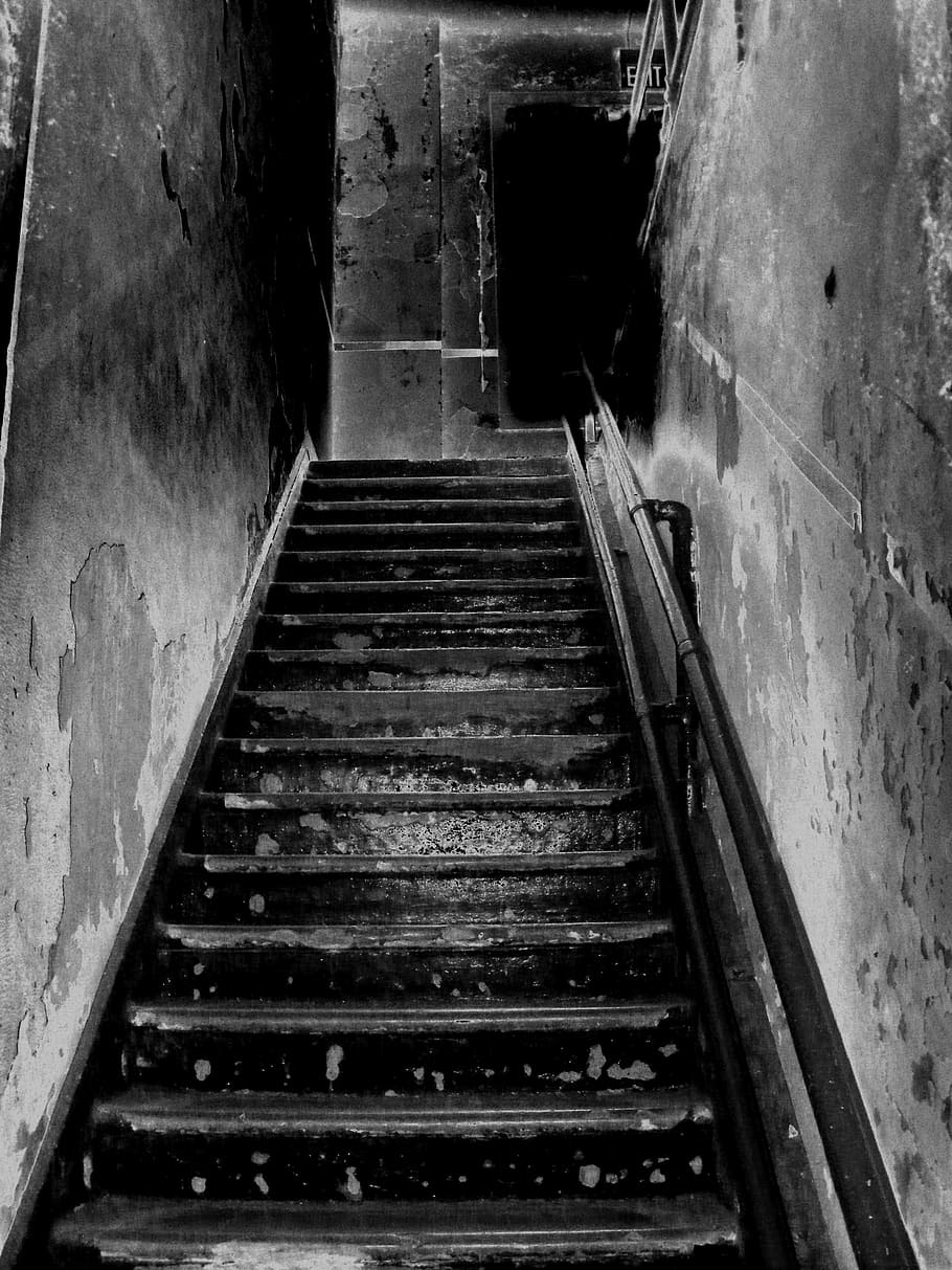 foto en escala de grises, hormigón, escalera, escaleras, arquitectura, pasos, subir, alto, prisión, oscuro