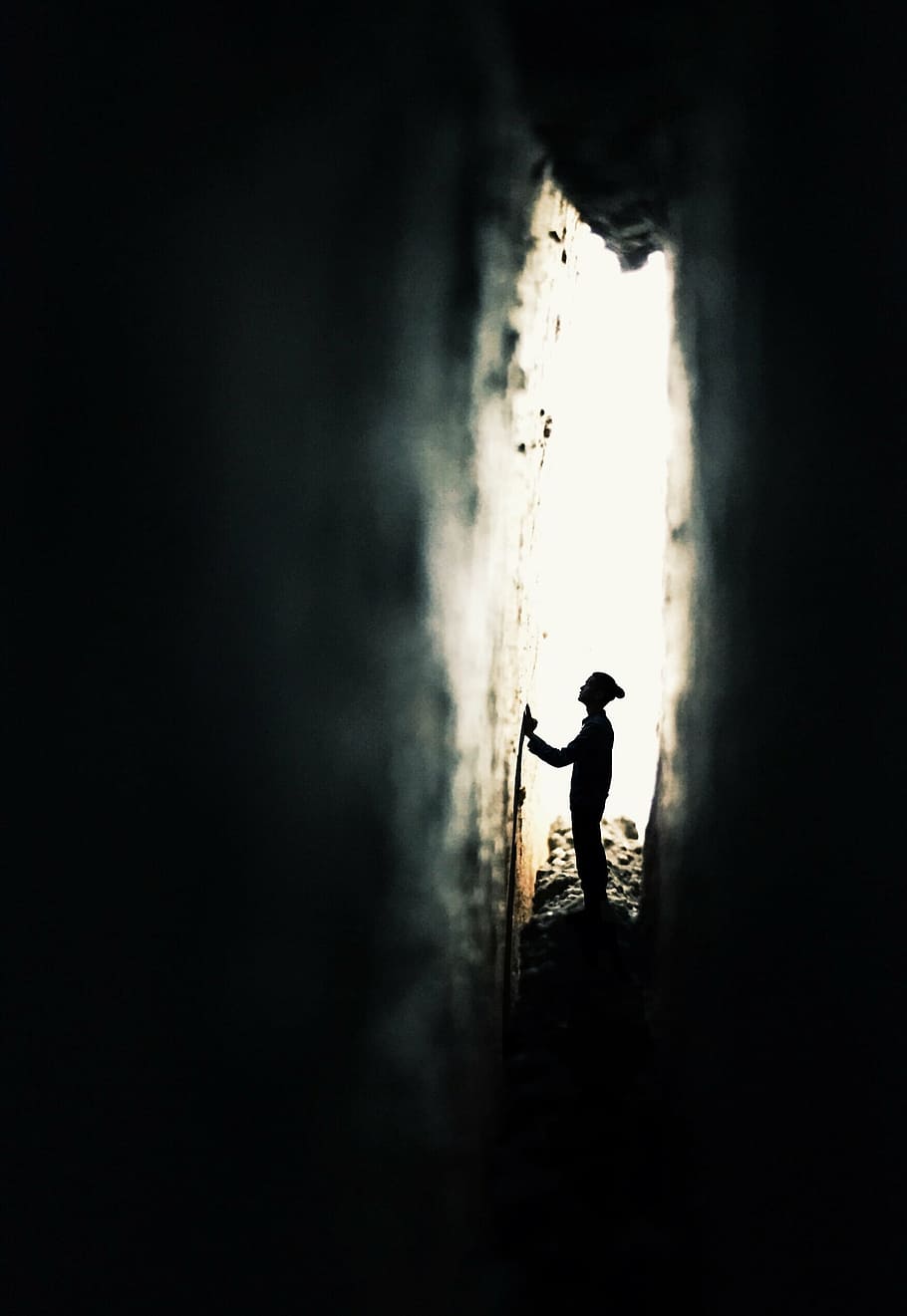man, silhouette, wall, the gaps, explore, prayer, backlighting, male, profile, a separate