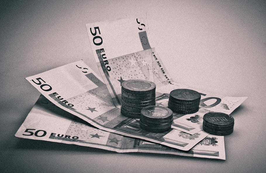 fotografi grayscale, beberapa, uang kertas euro, koin, Uang, Hitam, Putih, Euro, tampak, 50