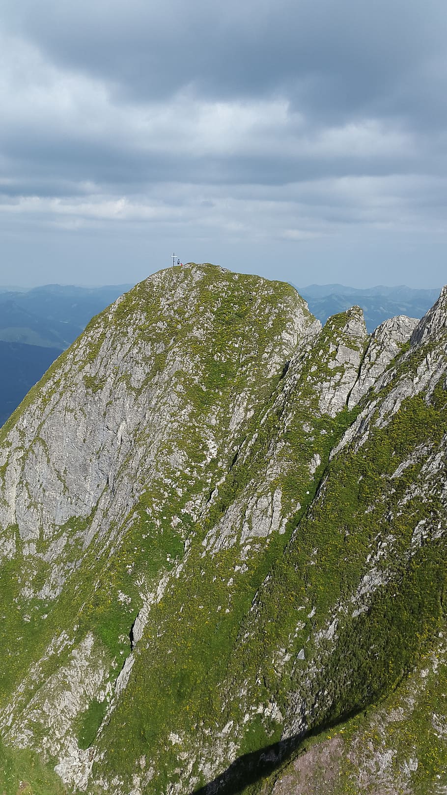 höfats, allgäu, grasberg, steep grass, allgäu alps, alpine, landscape, oberstdorf, summit, idyllic