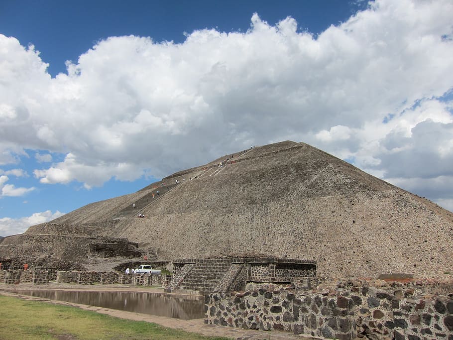 teotihuacan, pyramid, mexico, blue sky, ruins, cloud - sky, sky, day, architecture, nature