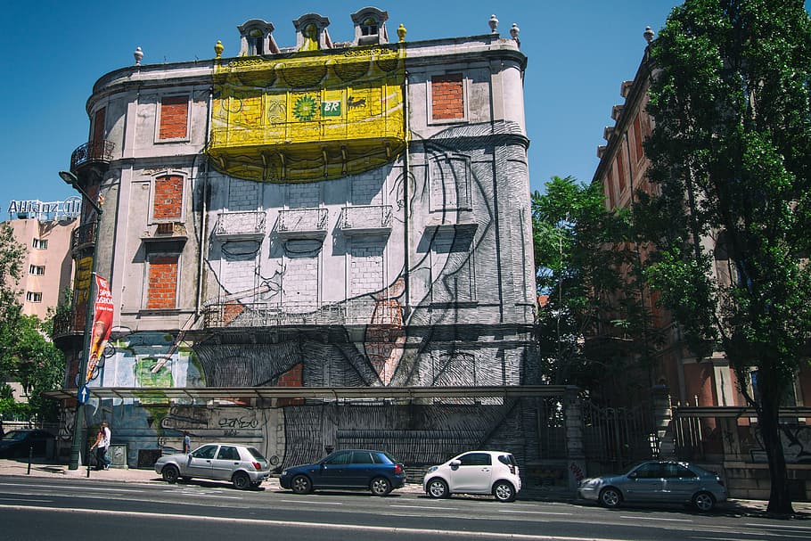 wide-angle street shot, building, covered, art., captured, Wide-angle, shot, Image, Lisbon, Portugal