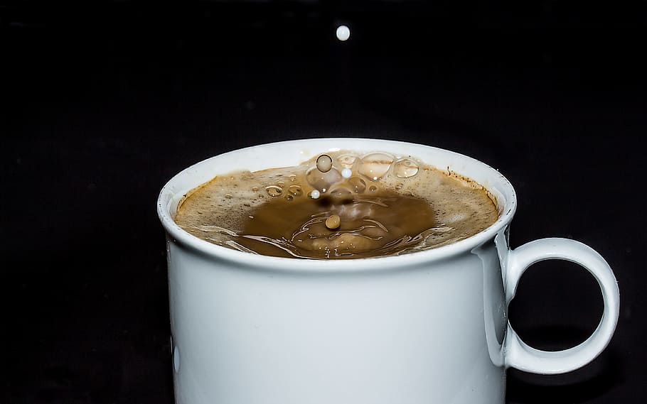 コーヒーカップ, カフェ, 泡, カップ, コーヒー, コーヒーの泡, ミルクの滴, スプレー, 点滴, 動き