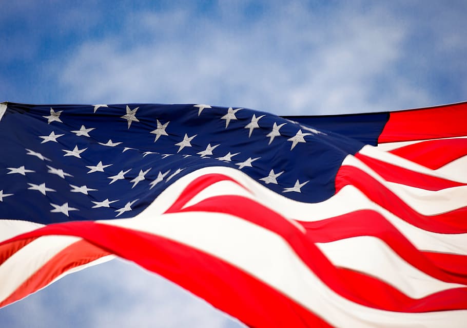 ángulo bajo, bandera estadounidense, nublado, cielo, bandera, américa, estados unidos, estados, independencia, unido
