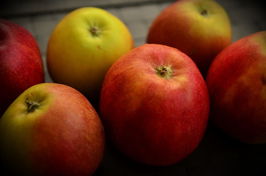 close-up photo, six, red, apple fruits, apple, red apple, fruit, vitamins, frisch, food and drink