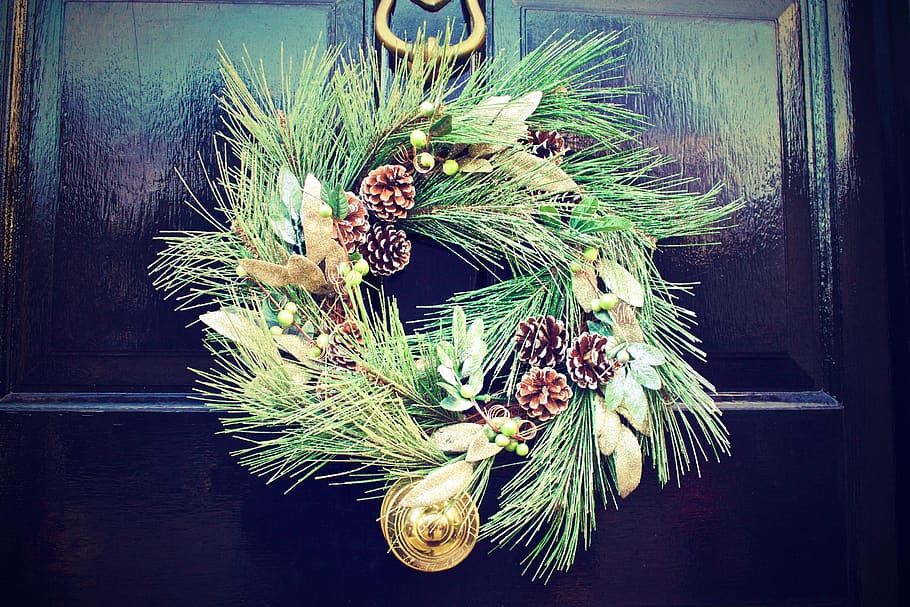 door, wreath, black, green, pine, balls, christmas, decoration, holiday, winter
