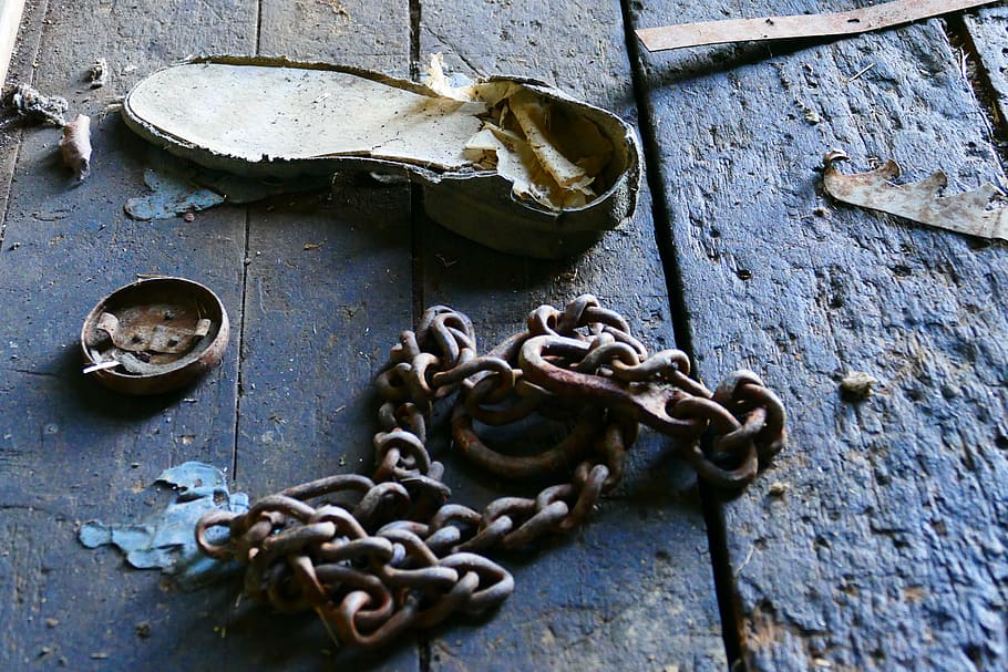 suela, zapato, viejo, destruido, cadena, cadena de hierro, metal, puerta, nadie, entrada