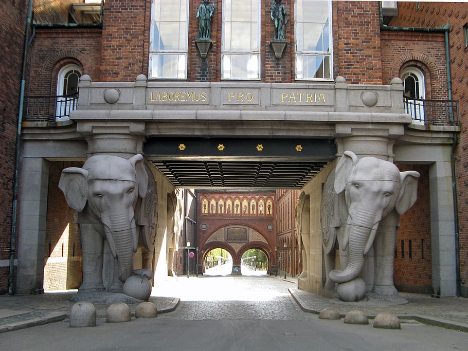 elephant, beer, animal, copenhagen, architecture, built structure, the past, history, building exterior, day