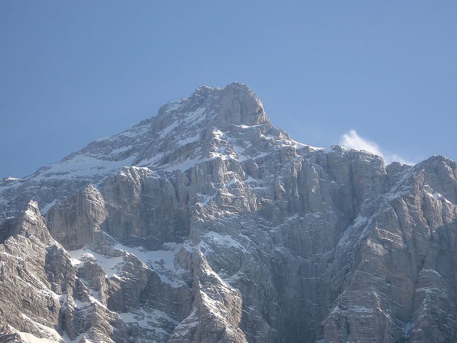 macizo, jumbo, cumbre de la montaña, parque nacional triglav, pared de roca, pared empinada, montaña, cielo, belleza en la naturaleza, cielo despejado