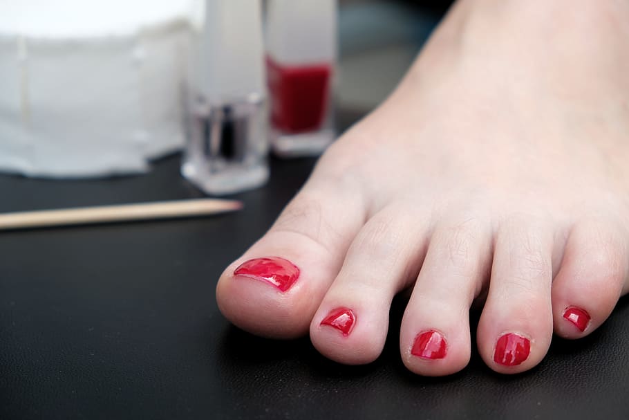 arte de uñas rojo, cuidado de los pies, diez, piel, pie, descalzo, flequillo, pedicura, uñas, esmalte de uñas