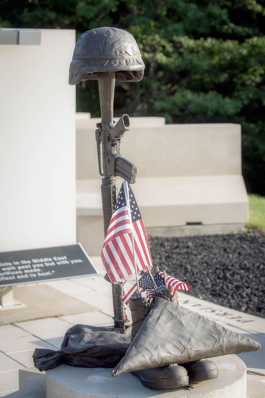 soldier, military, combat, weapon, soldiers, memorial, honor, army, marine, fallen