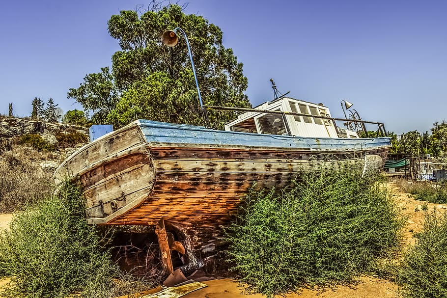 boat, old, abandoned, aged, weathered, withdrawal, retirement, potamos liopetri, cyprus, plant