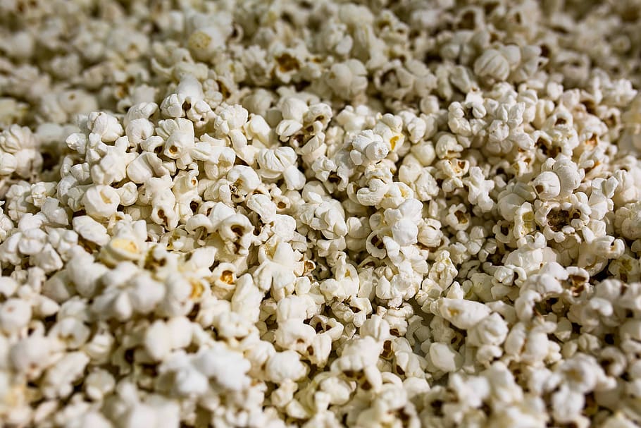 close-up dari popcorn, Close-up, popcorn, putih, camilan, jagung, kernel, makro, latar belakang, makanan