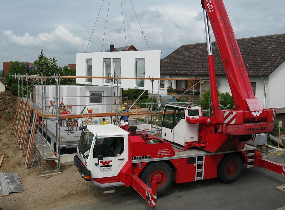 red, white, mobile, crane, fixing, house, house construction, new building, site, scaffold
