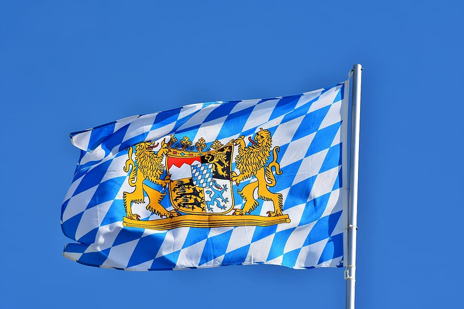 blue, white, checkered flag, lions, shield insignia, waving, wind, flag, bavaria, bavarian flag