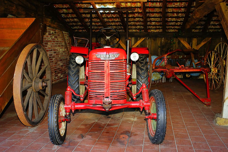 Tractors, Farm, Old, Antique, Oldtimer, ready to start, restoration, tractor, agriculture, commercial vehicle