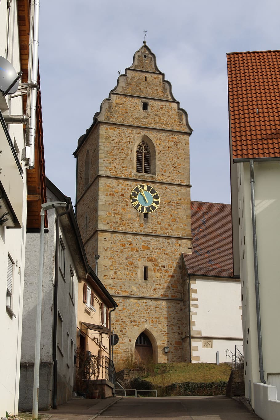 historic center, wendlingen, uphill, church, middle ages, steeple, architecture, built structure, building exterior, building
