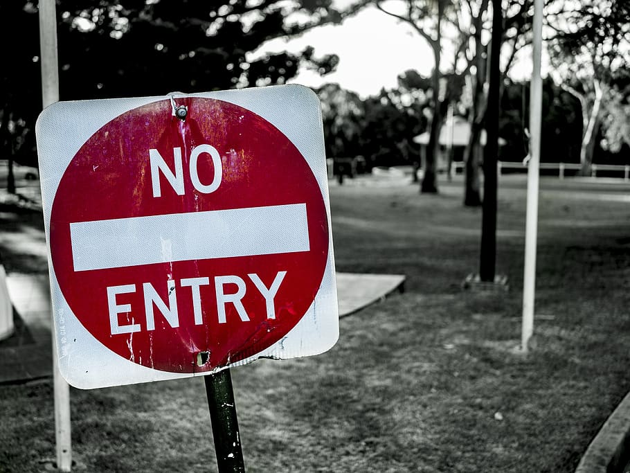 dark, selective color, no entry, urbex, abandoned, gritty, sign, scary, creepy, forbidden