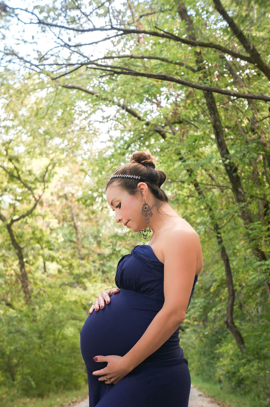 people, pregnancy, woman, forest, waiting for baby, future mom, tree, young adult, standing, pregnant